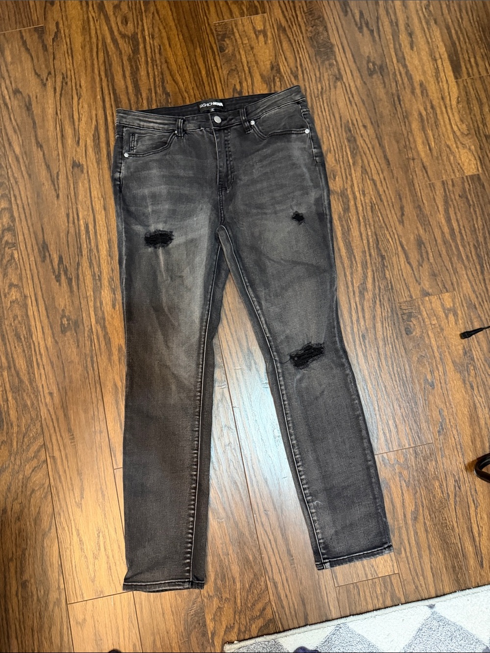 Fashion Nova Women’s Black Skinny High Waist Distressed Jeans
